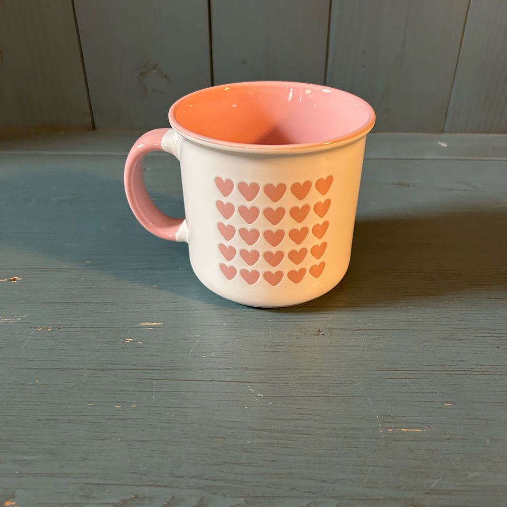 New Market Finds Pink Heart Mug